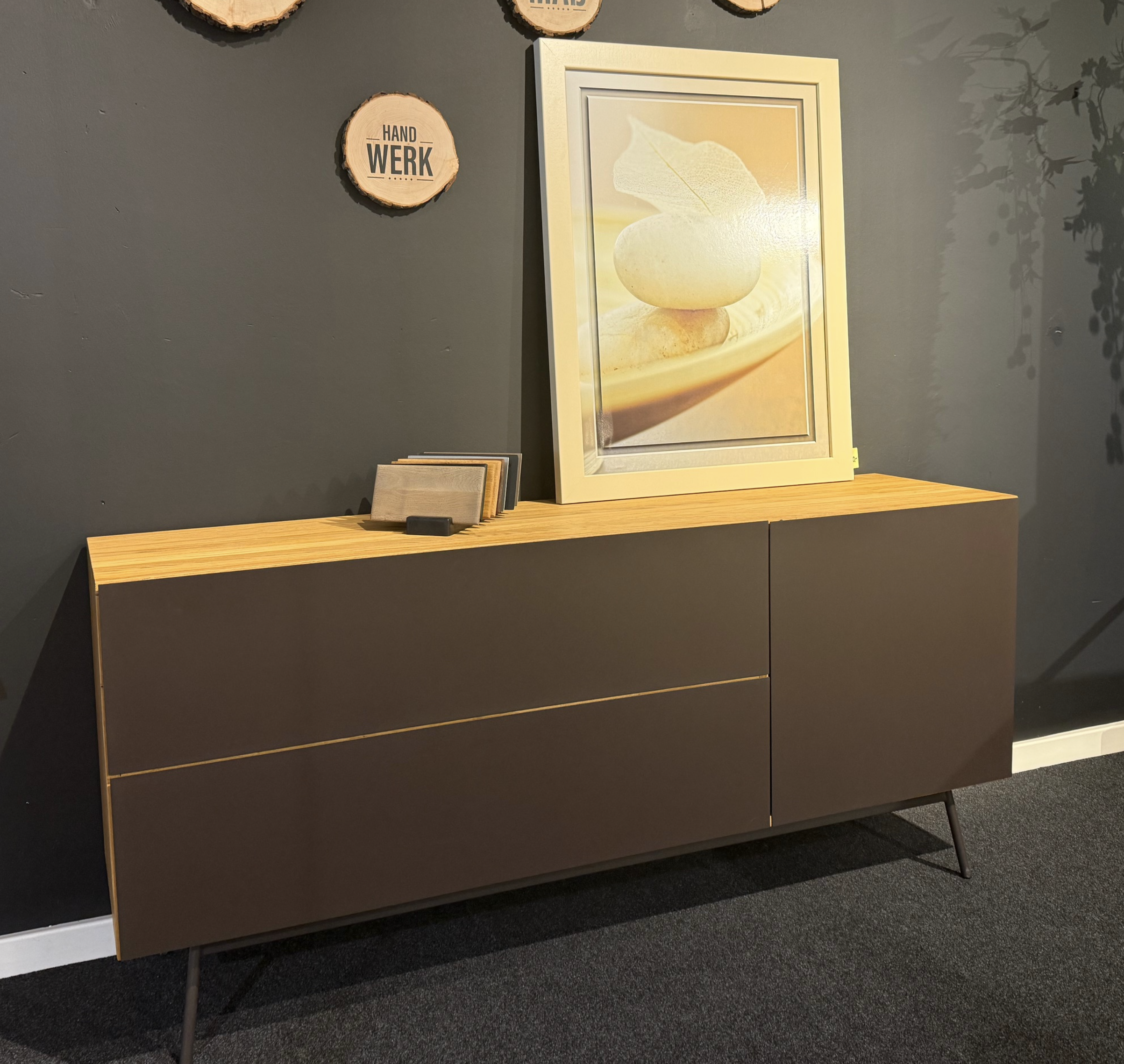 Sideboard Bignon in rustikaler Asteiche